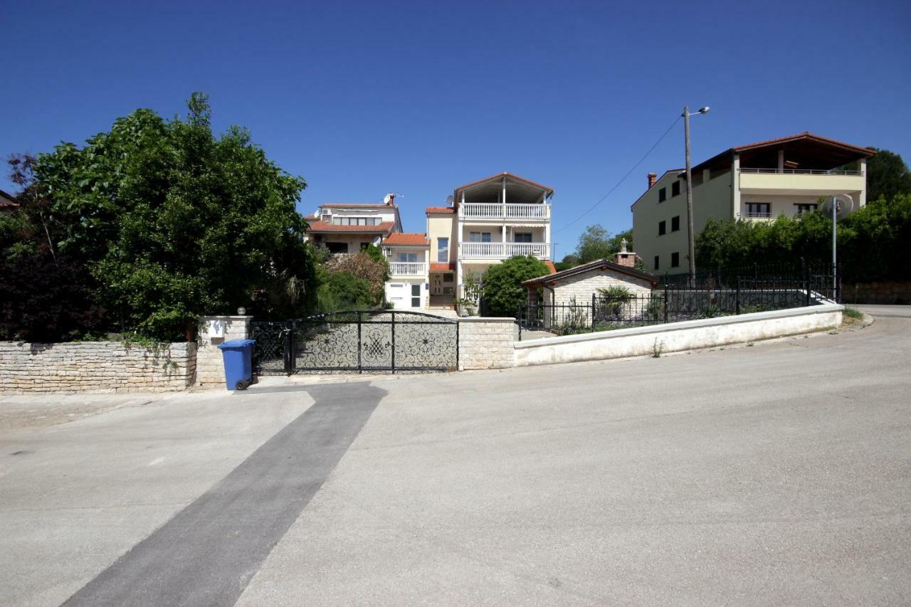 Apartments Domic Banjole Esterno foto